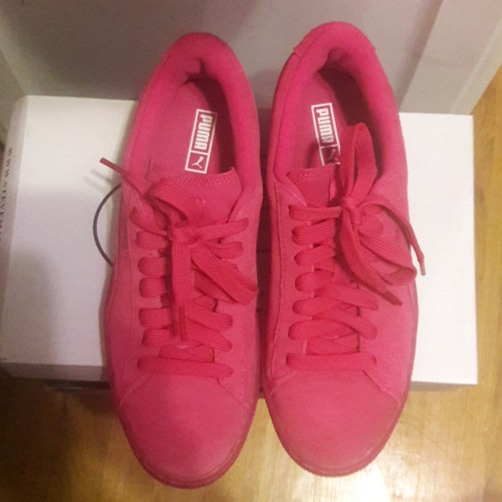 New Puma Suede Classic // Hot Pink
